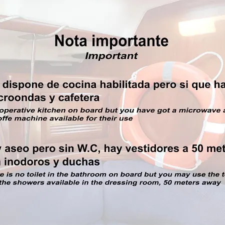 보트호텔 Alojamiento En Sitges, Con Opcion A Tour De Navegacion *